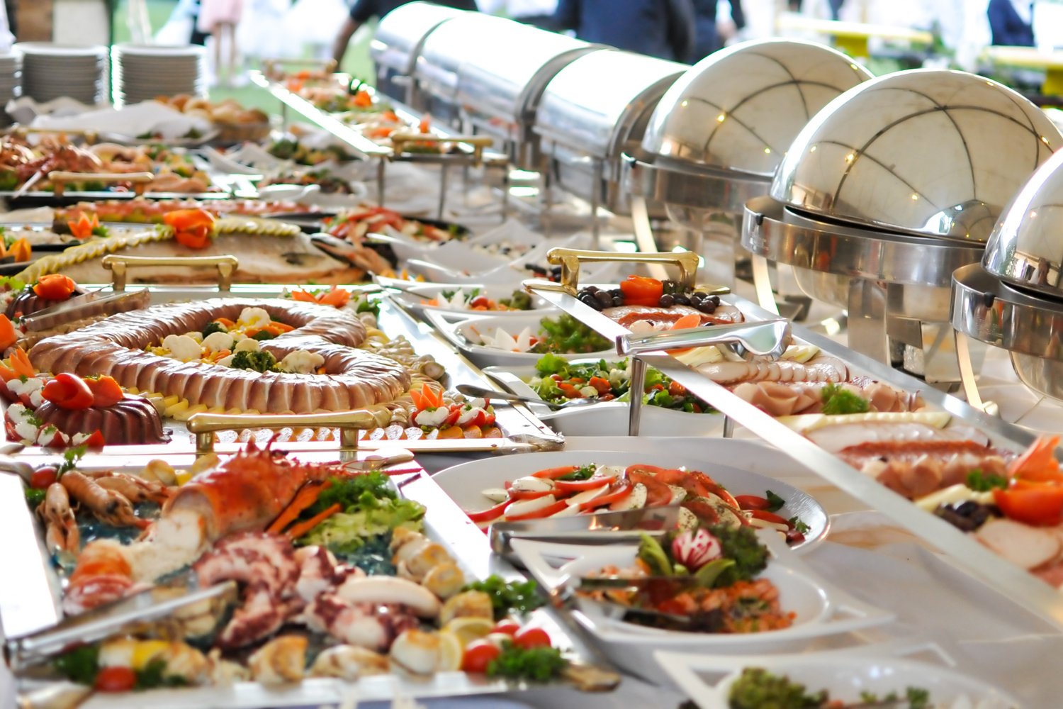 The 8 Best Buffet Restaurants in Dubai You Should Try