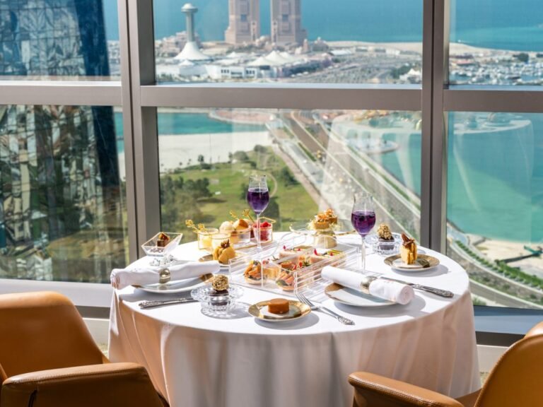 Best Restaurants on Dubai Corniche